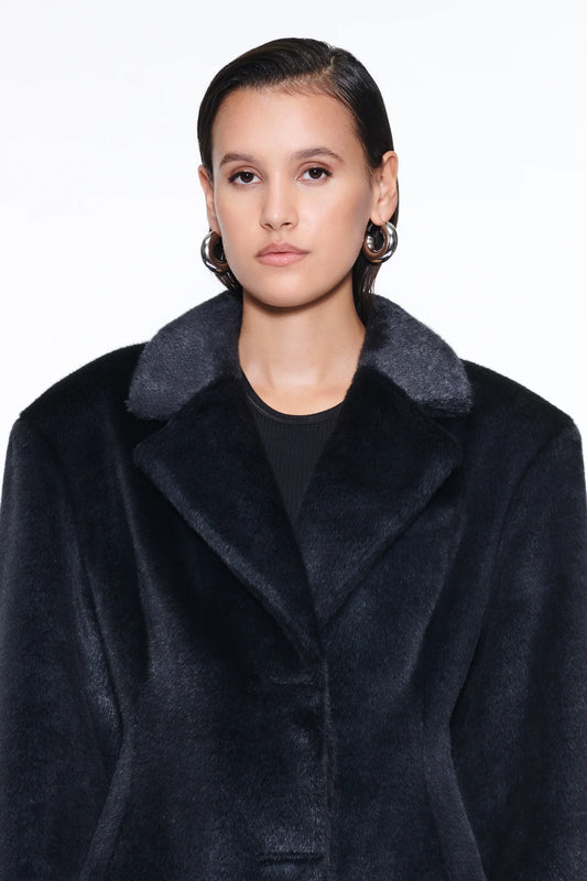 IZZY COAT