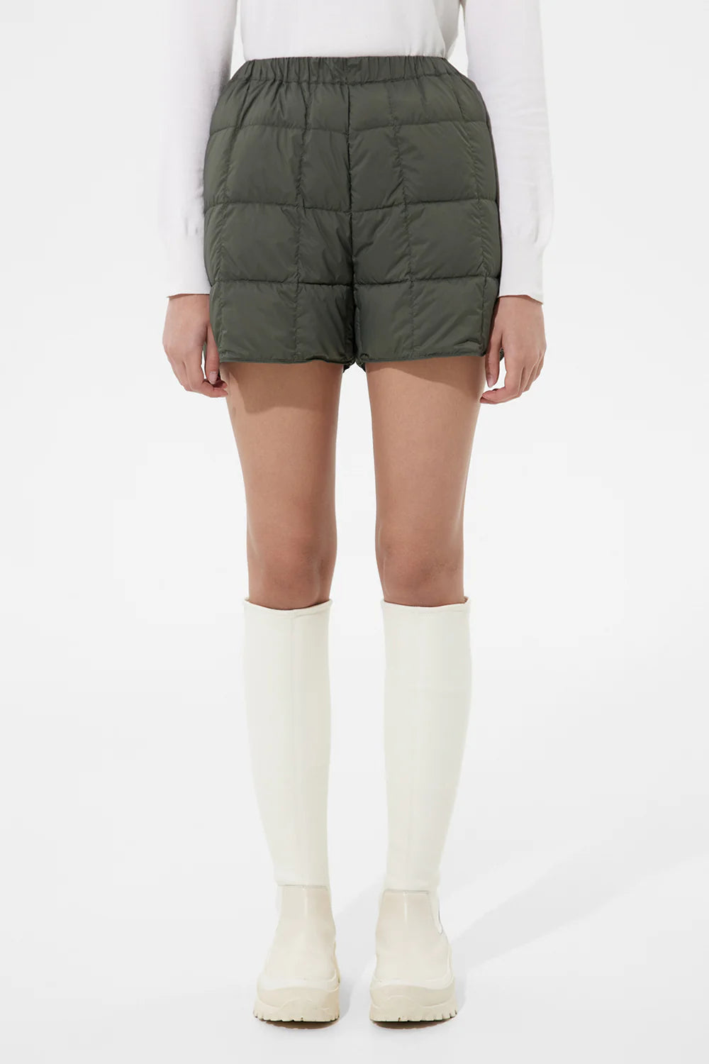 DOWN SHORTS SOFT KHAKI