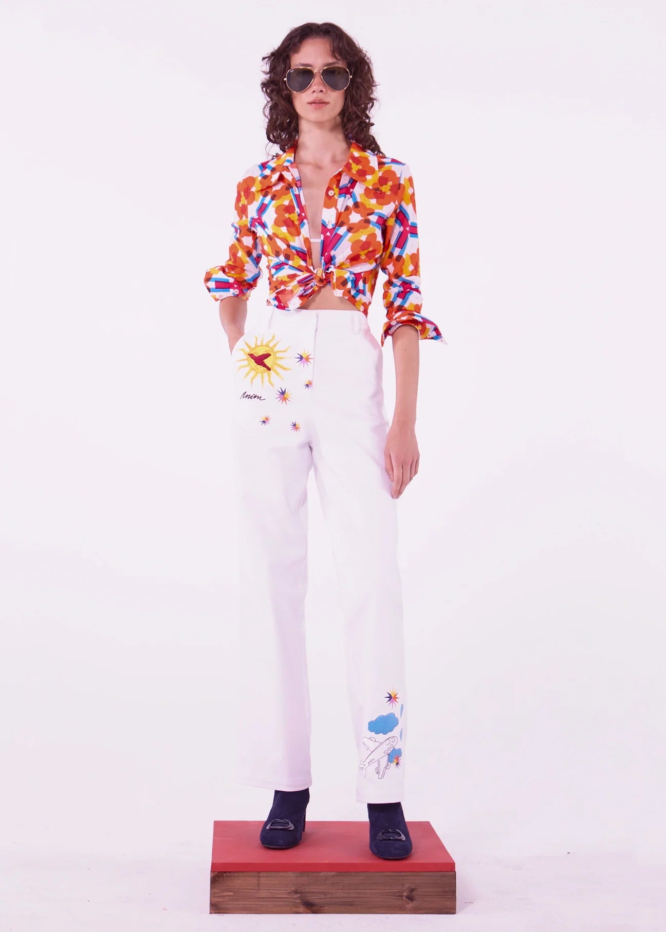 AWAYA - Embroidered Straight Leg Pants