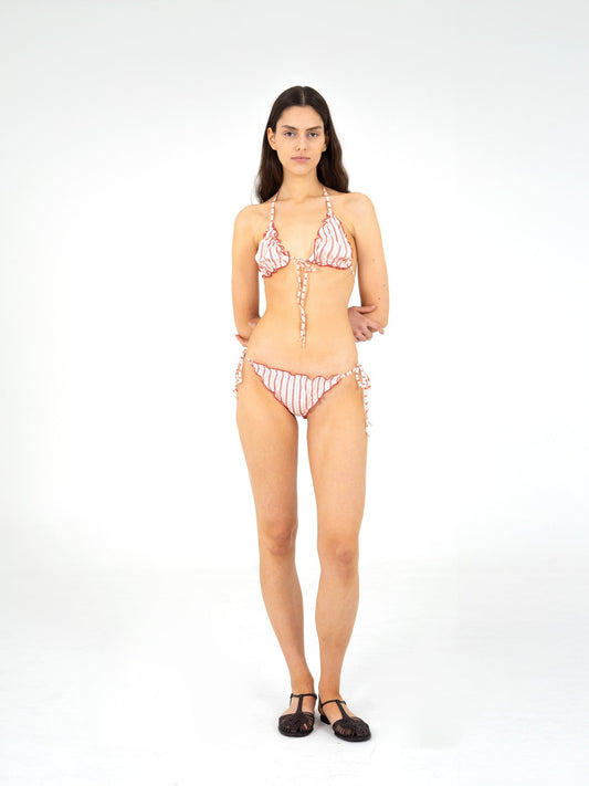 Alchemist Striped Ruched Bikini Top camisas y camisetas
