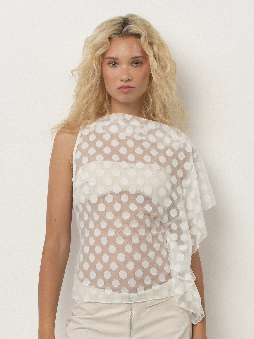 ZEHRA TOP - WHITE POLKA