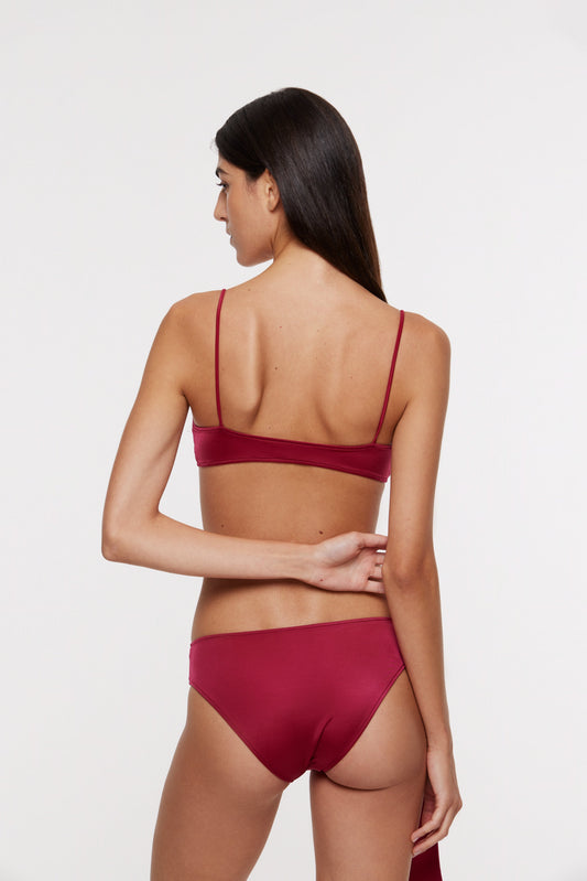 Mina bikini top in cherry