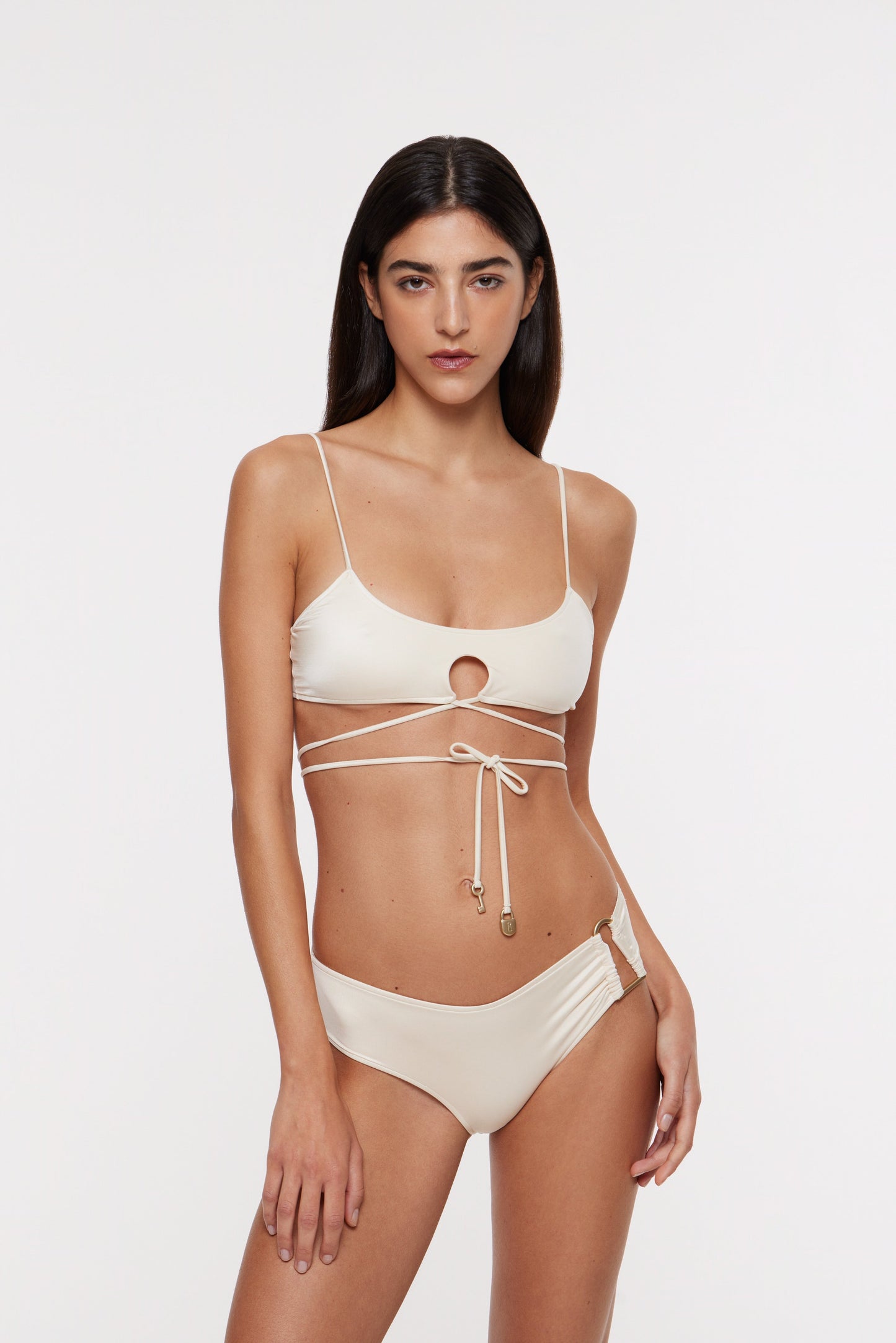 Romi bikini top in cream