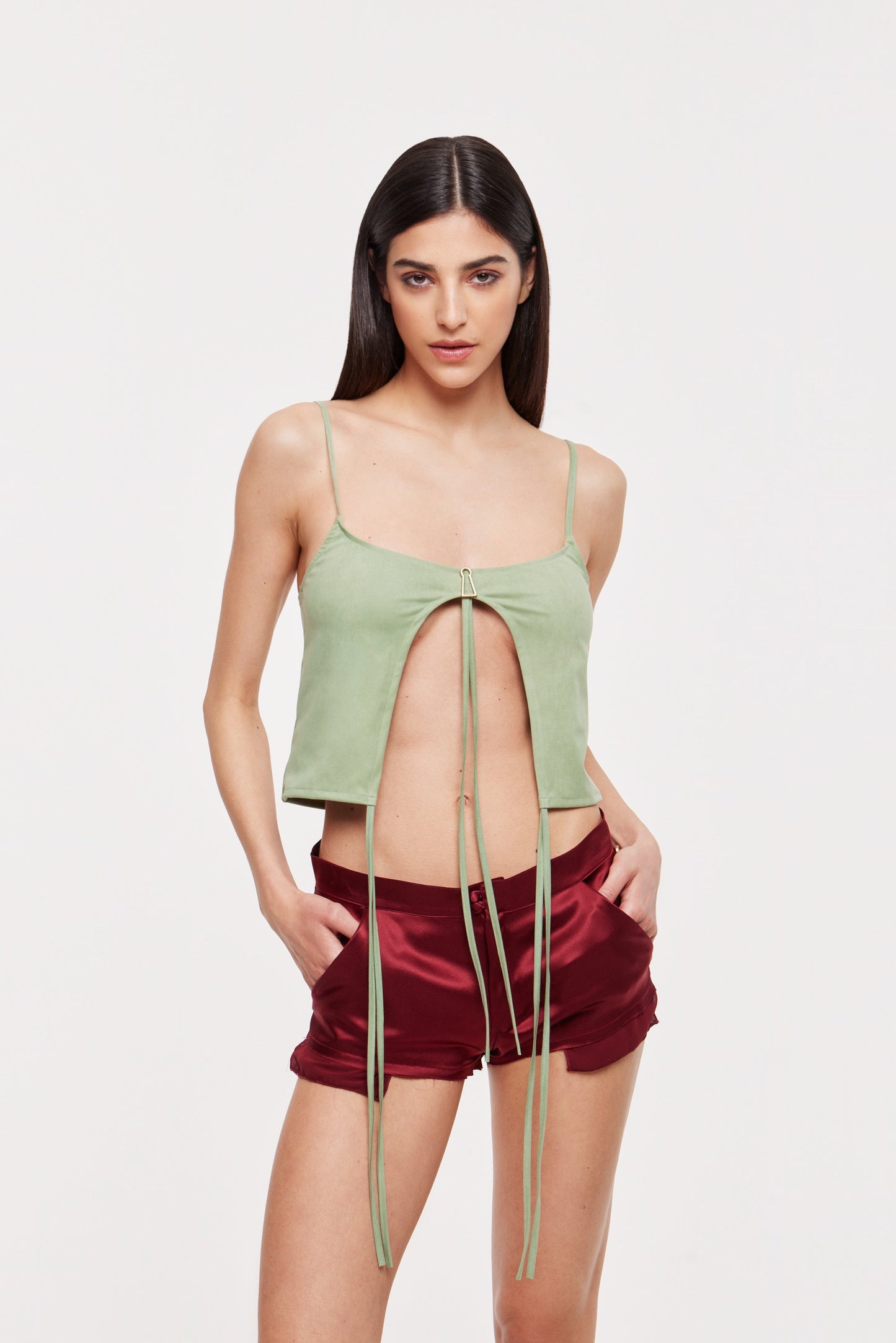Lana shorts in wine