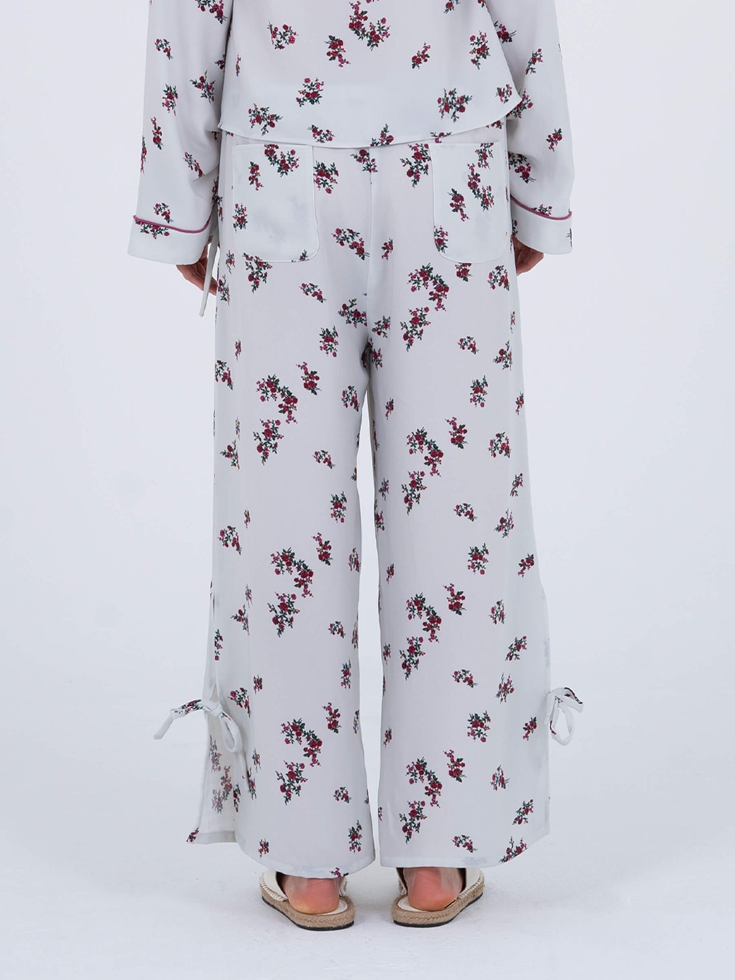 Bloom Flower Print Pants pantalones