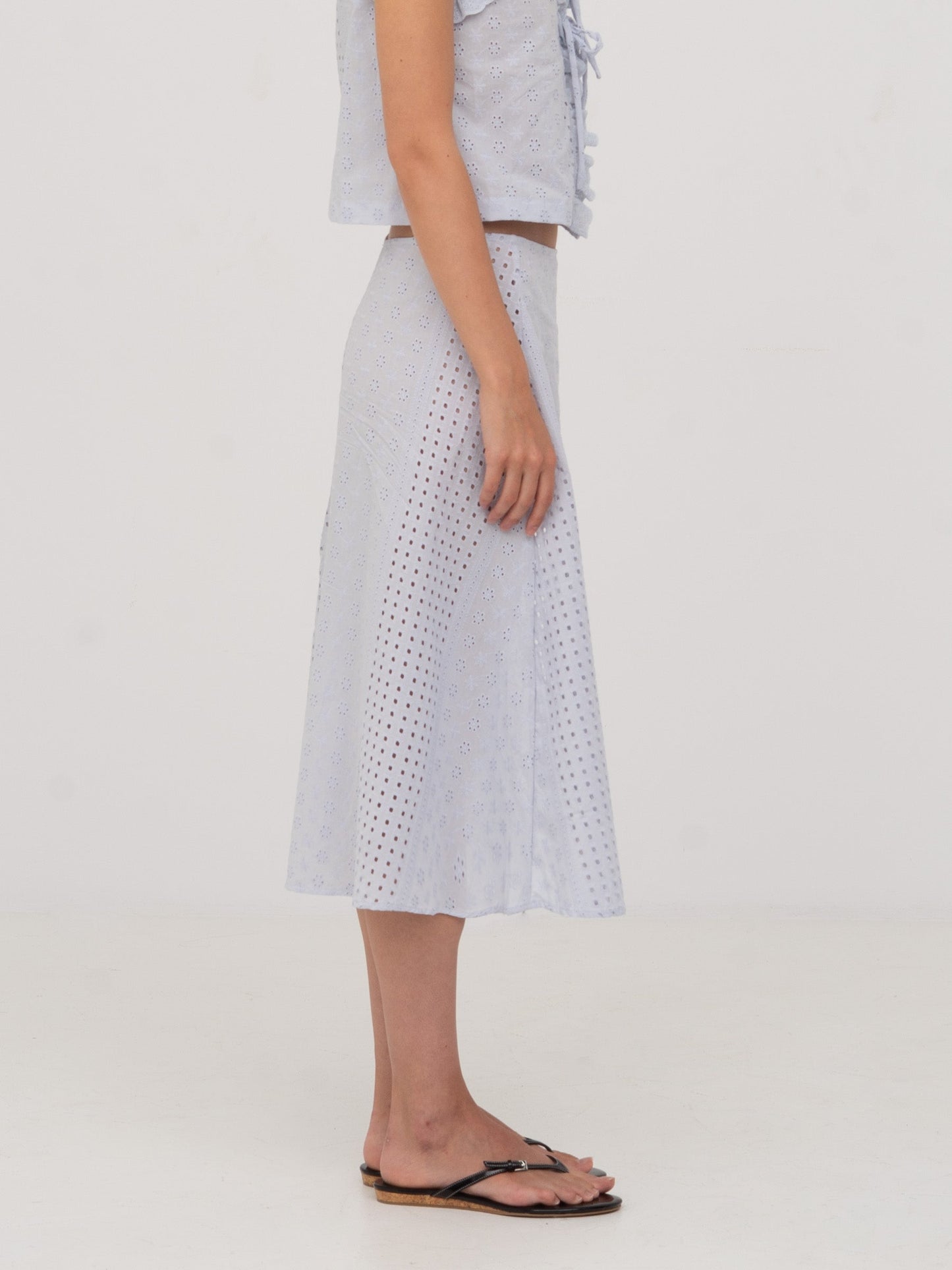 Blue Lumora White Midi Skirt falda