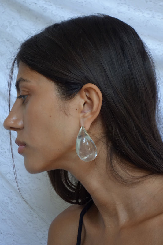 CLEAR EARRINGS