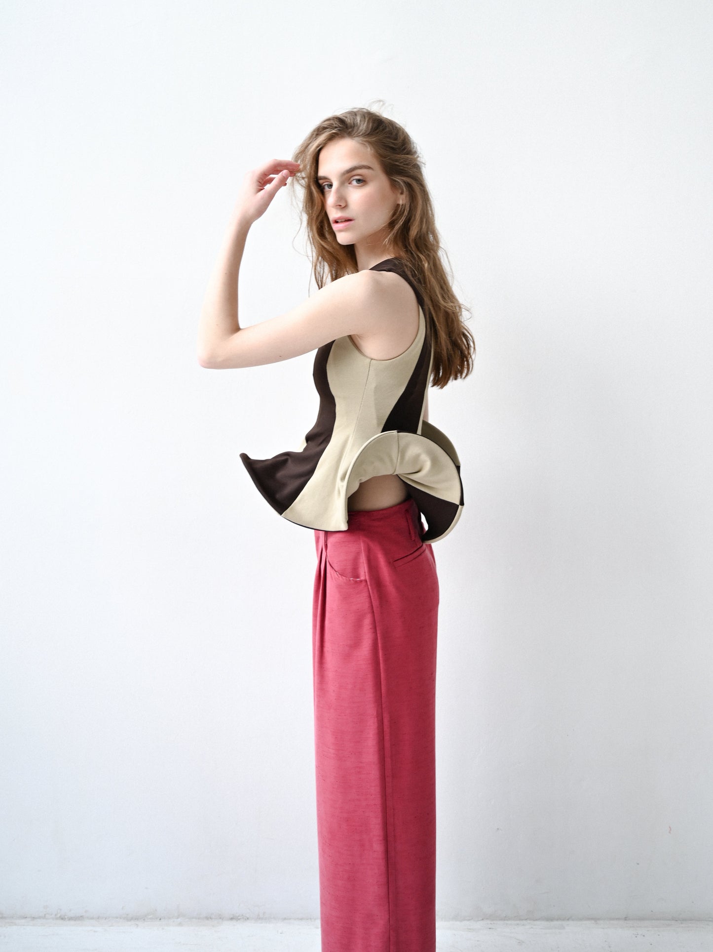Item 26-0011 / Dalì Top