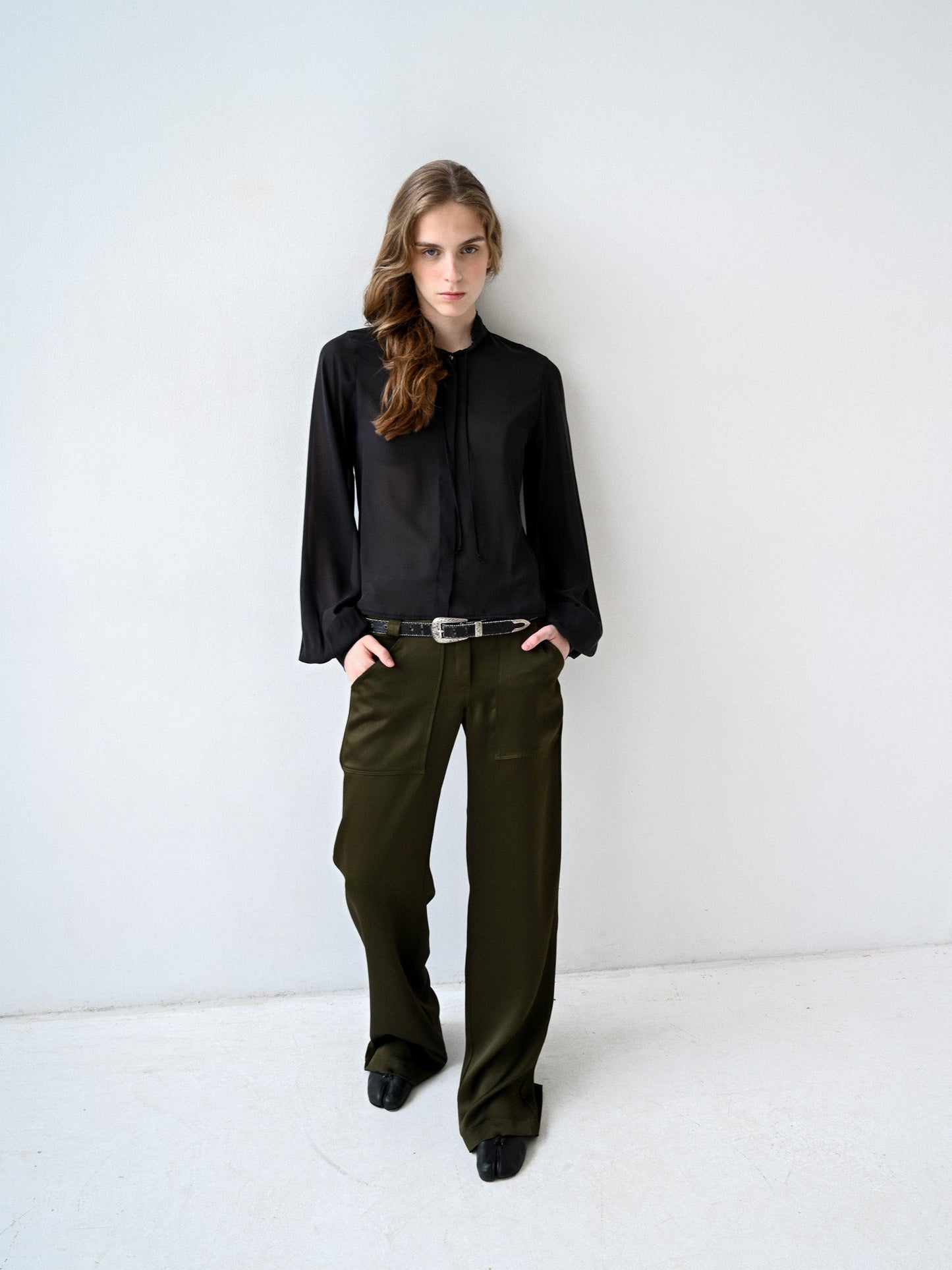 Item 26-008 / Yoko Shirt I (Black)
