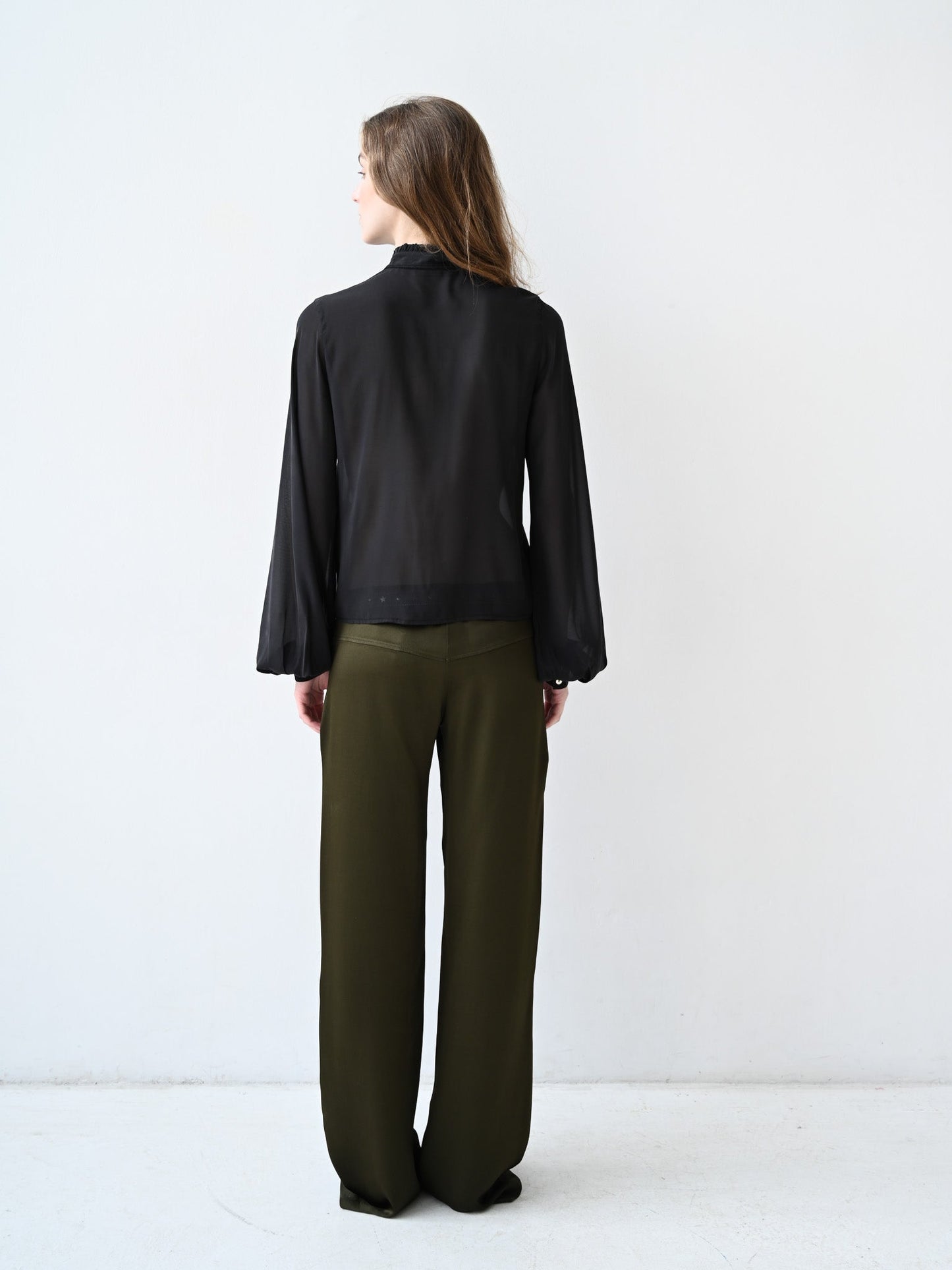 Item 26-0012 / Noa Trousers II (Green)