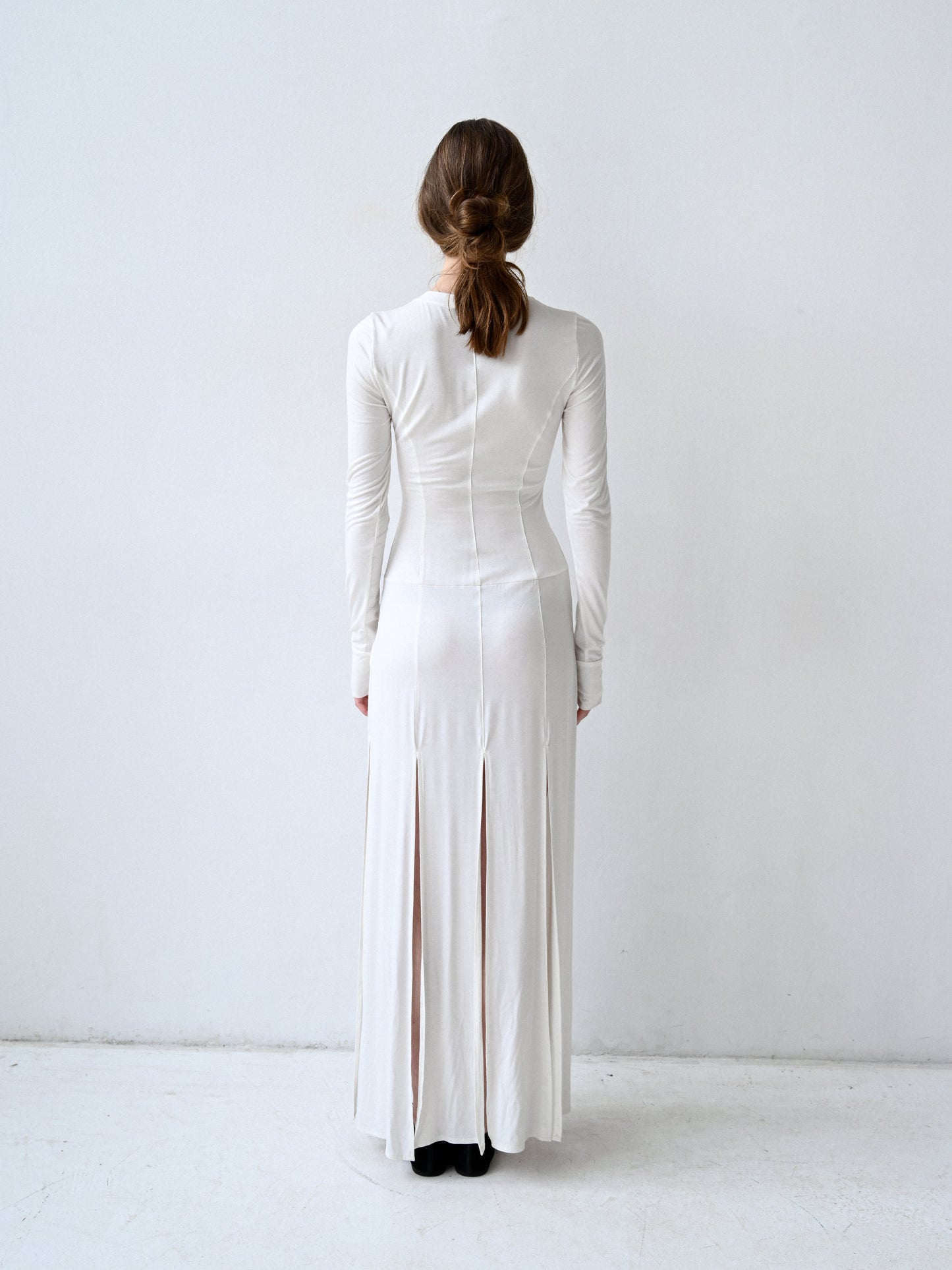 Item 26-0018 / Fernanda Dress II (White)