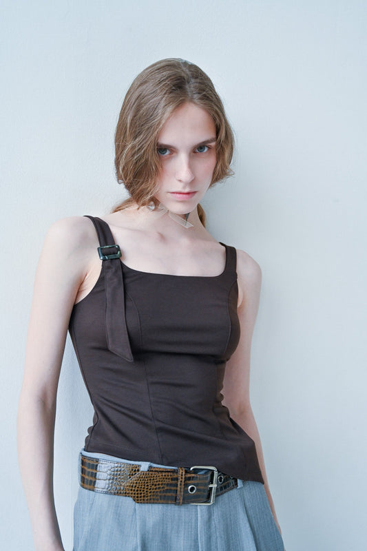 Item 26-004 / María Top