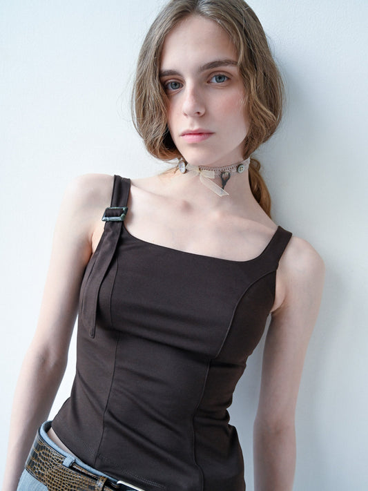 Item 26-004 / María Top