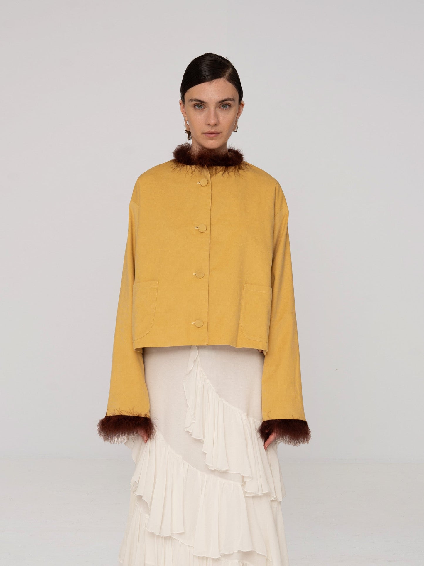 Dorée Mustard Feather Jacket chaqueta