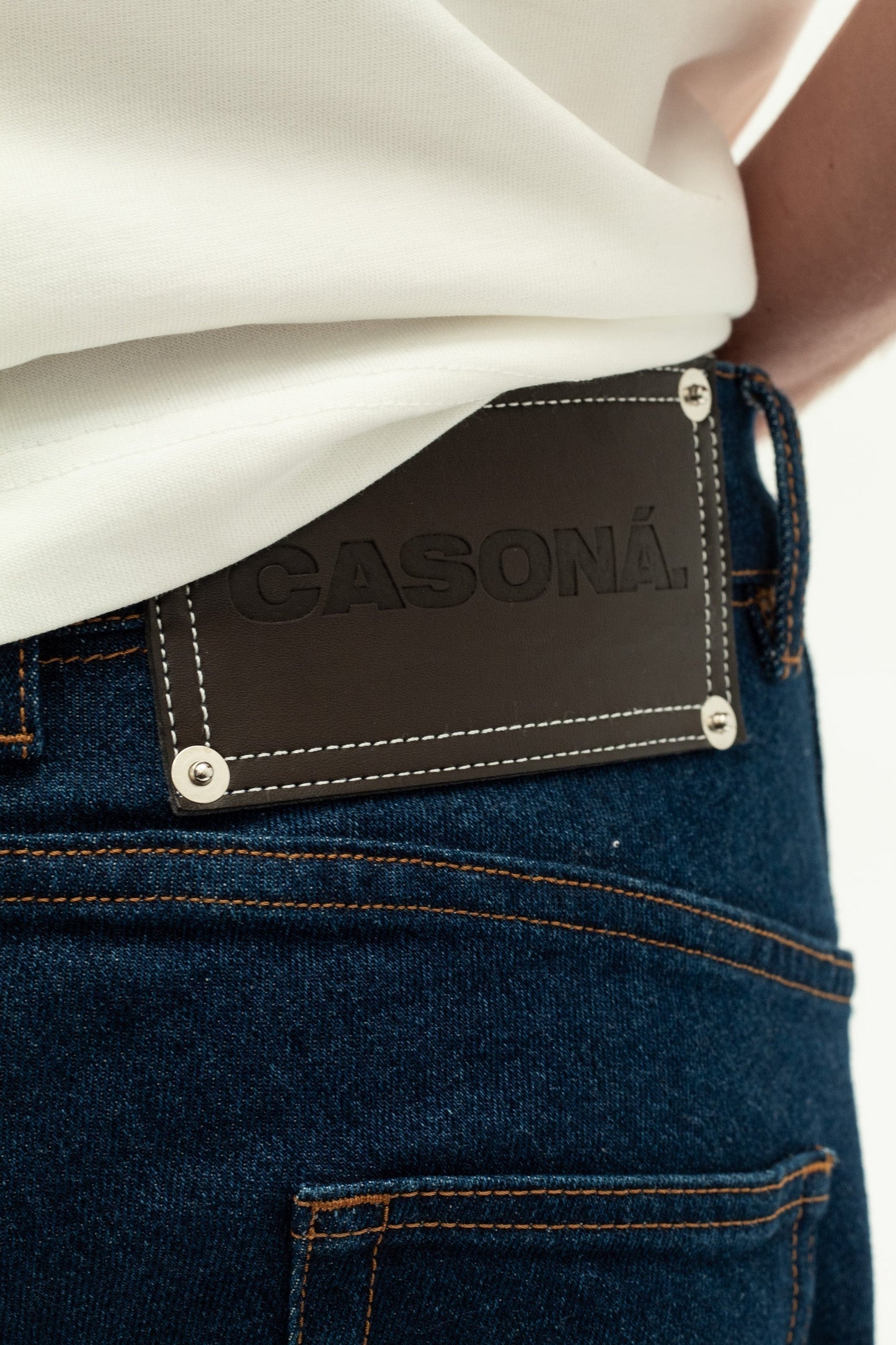 EL RESUELVE JEANS.
