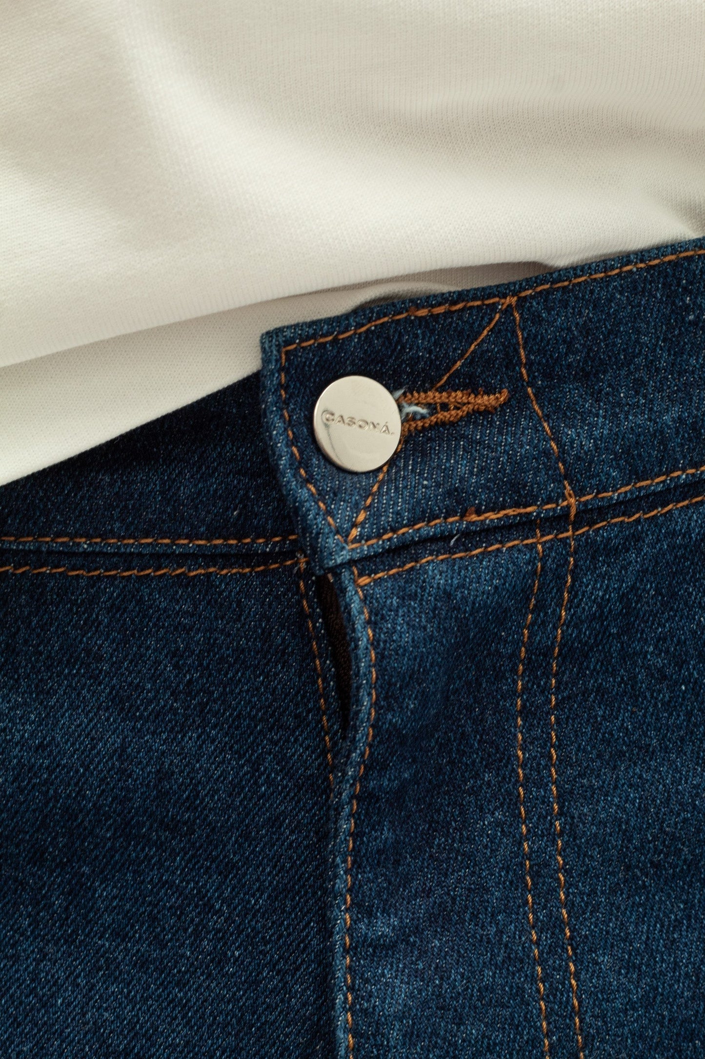EL RESUELVE JEANS.