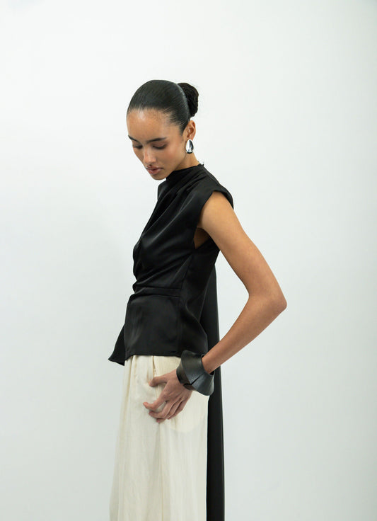 LA PACHANGUERA BLOUSE.
