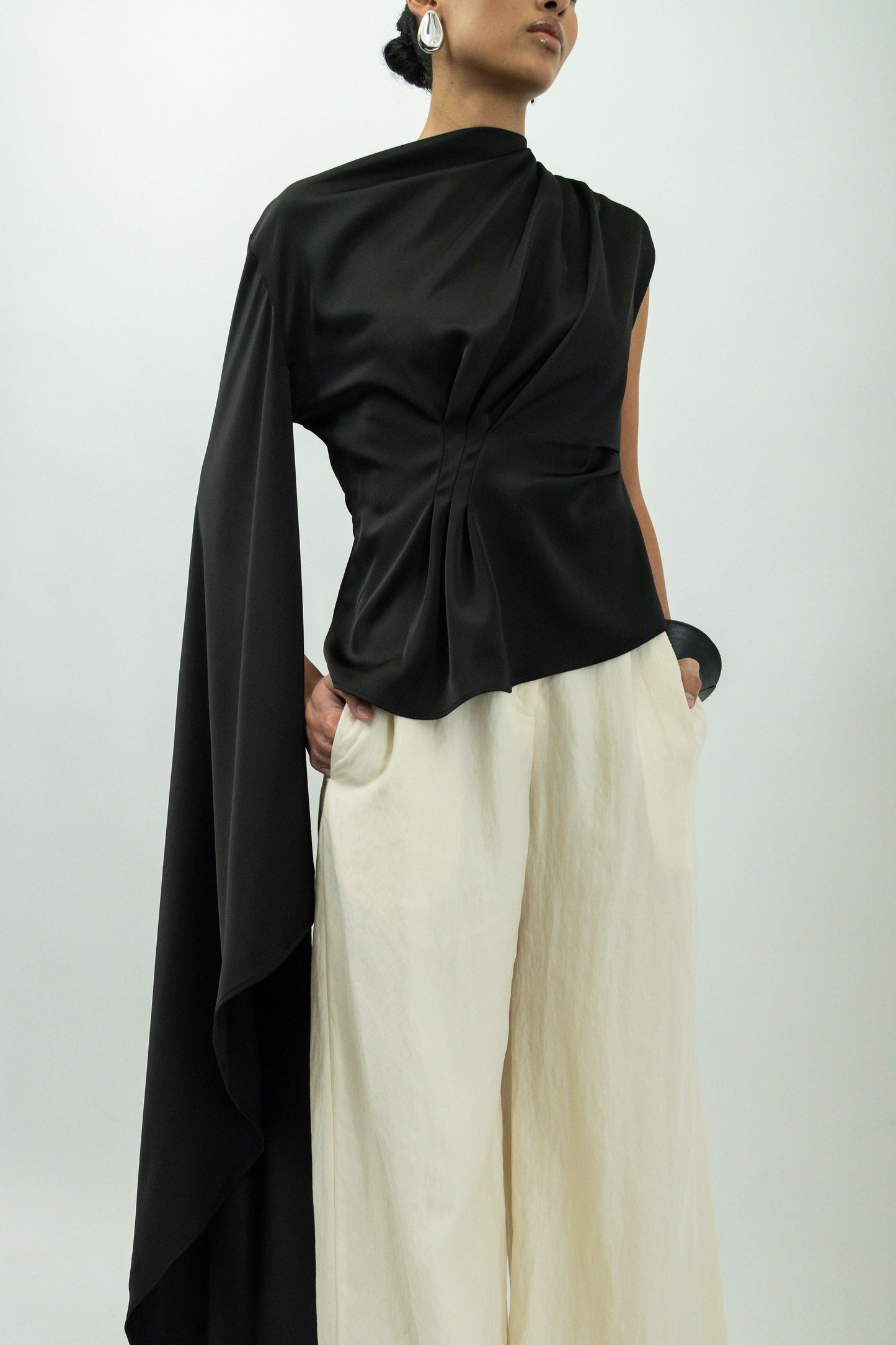 LA PACHANGUERA BLOUSE.