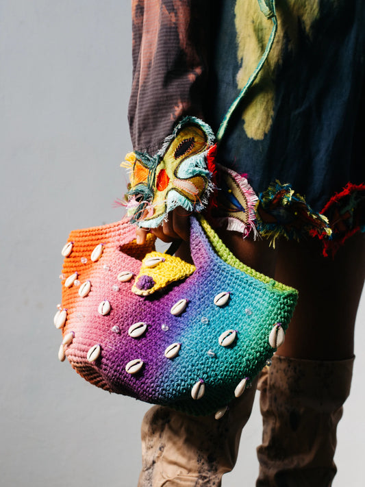 ARAMI CROCHET BAG