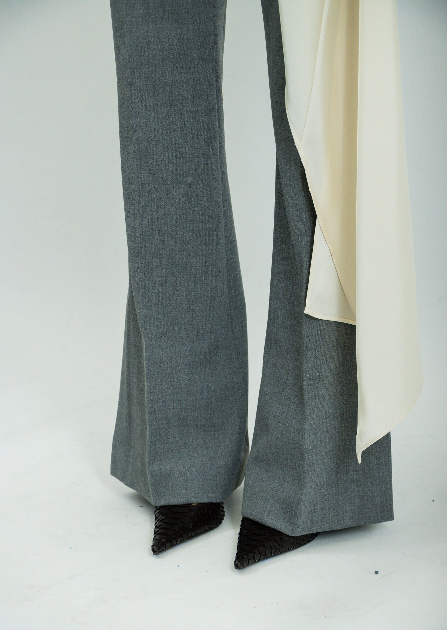 LA CHISMOSA TROUSERS.