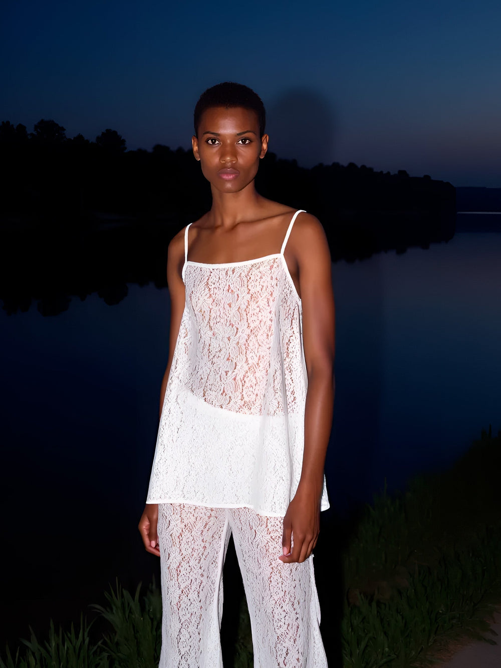 Luna White Lace Pants pantalones