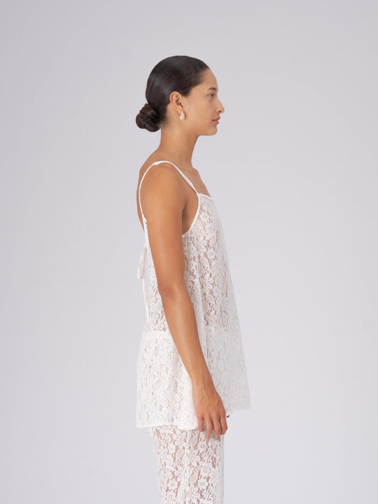 Luna White Lace Top top