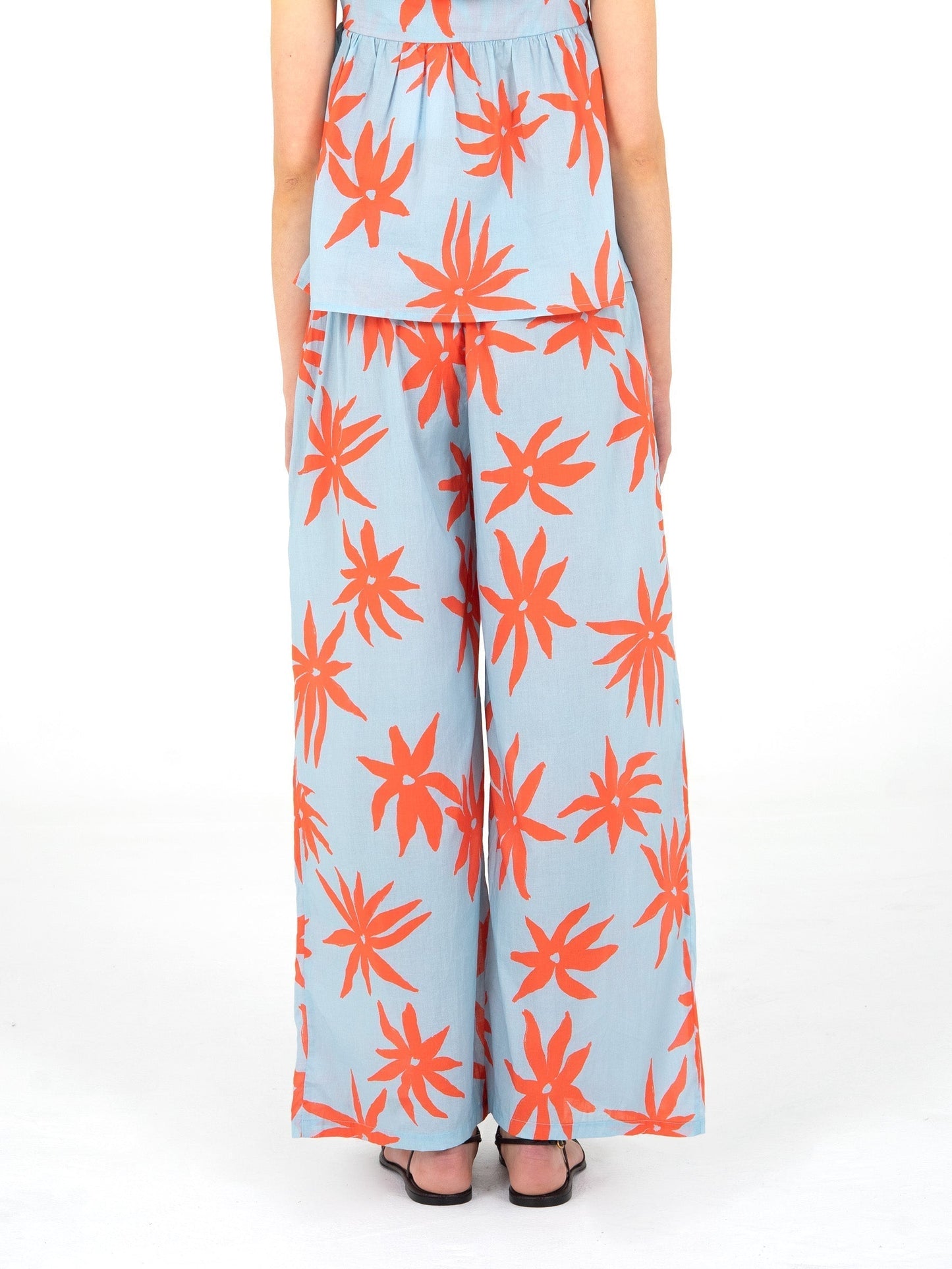 Magician Floral Print Blue Pants camisas y camisetas
