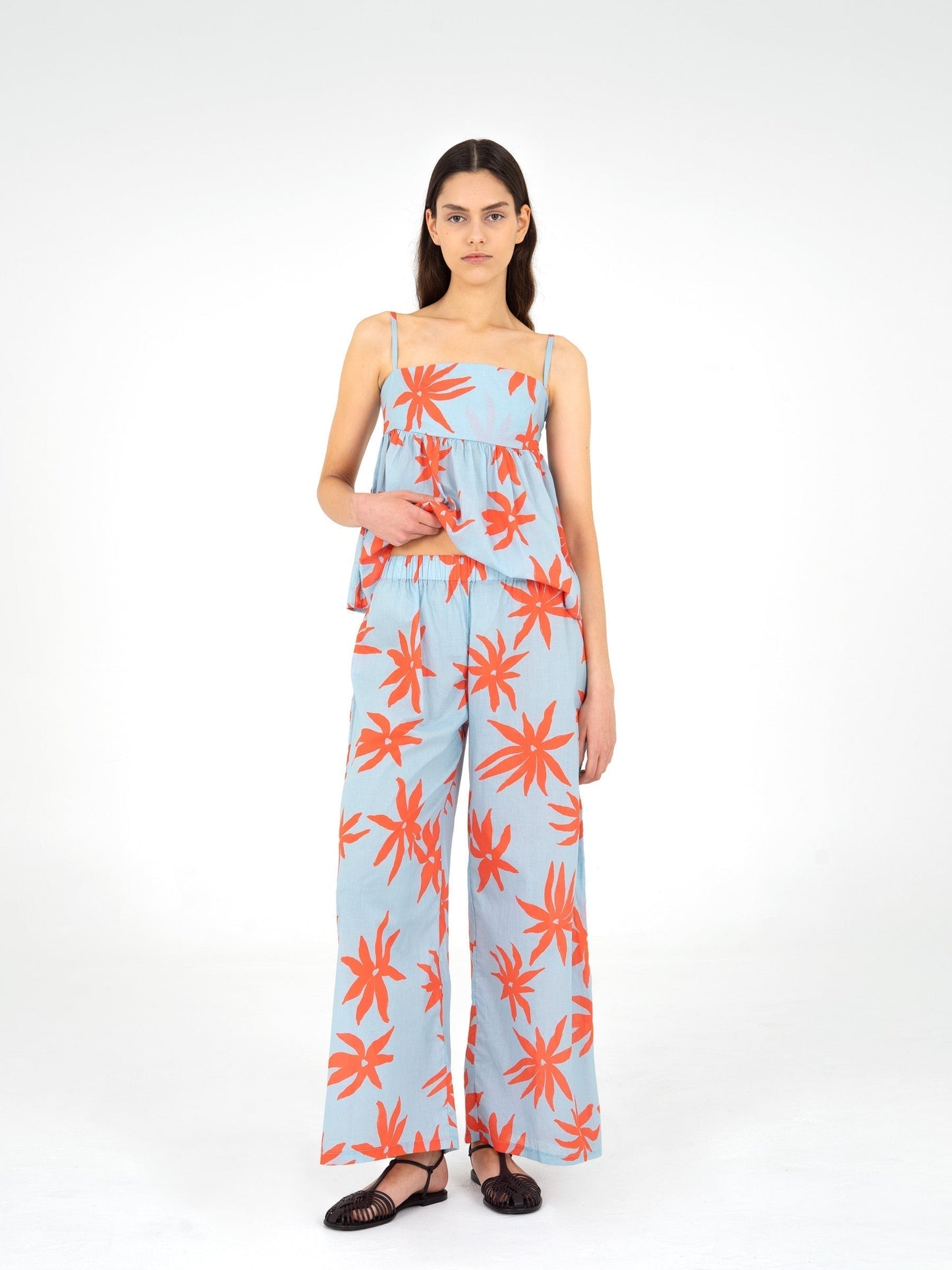 Magician Floral Print Blue Pants camisas y camisetas