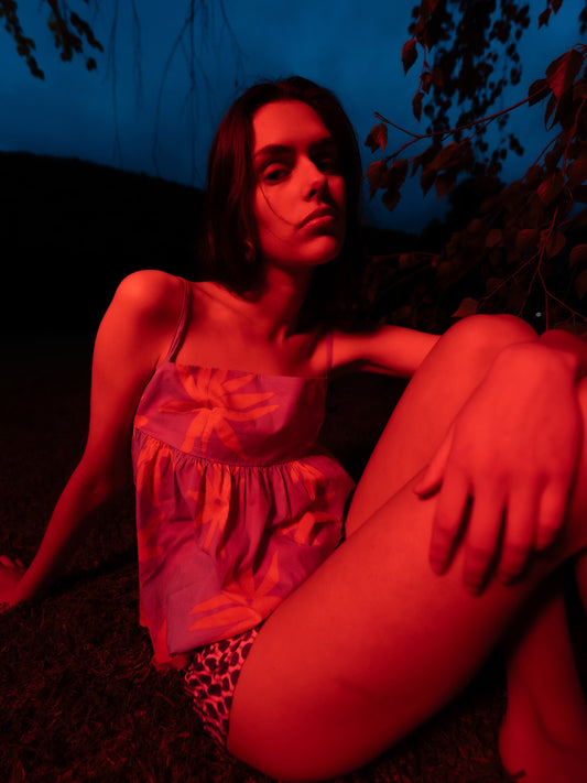 Magician Floral Print Blue Top camisas y camisetas