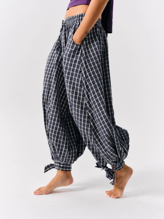 Magnolia Navy Pants