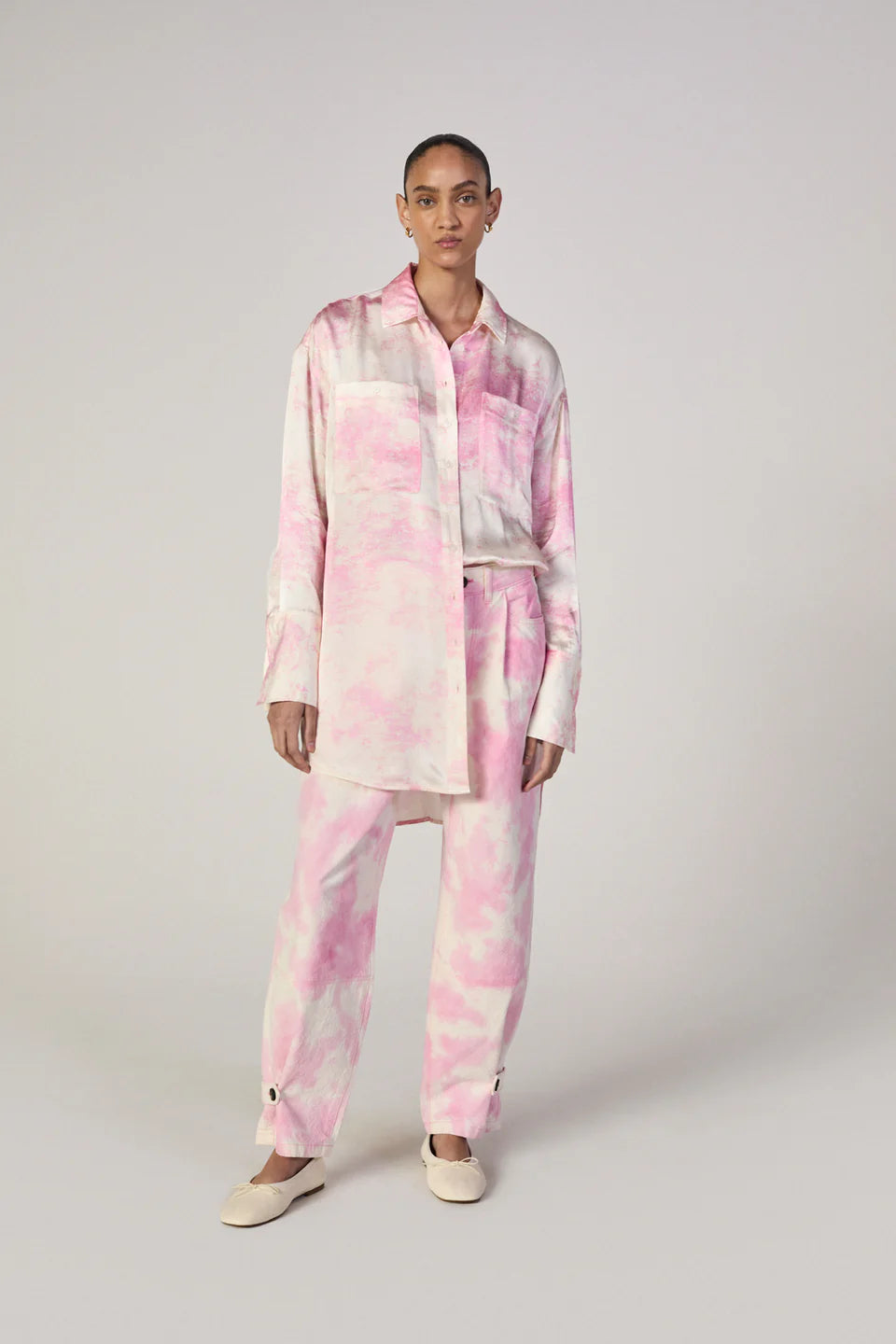 PINK TIE-DYE CUFFED TROUSERS