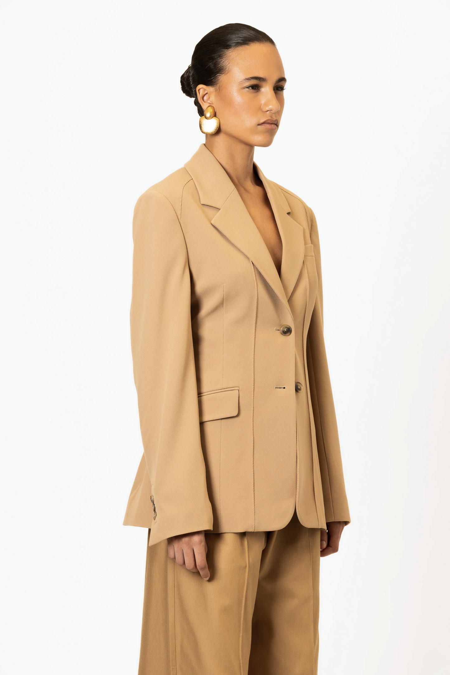 LA EJECUTIVA BLAZER.