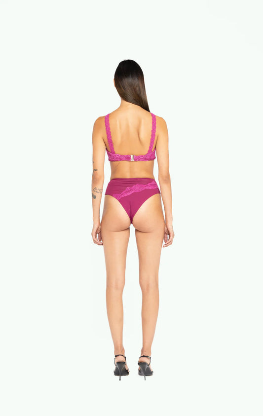 BIKINI PANTIE WITH LACE DETAIL