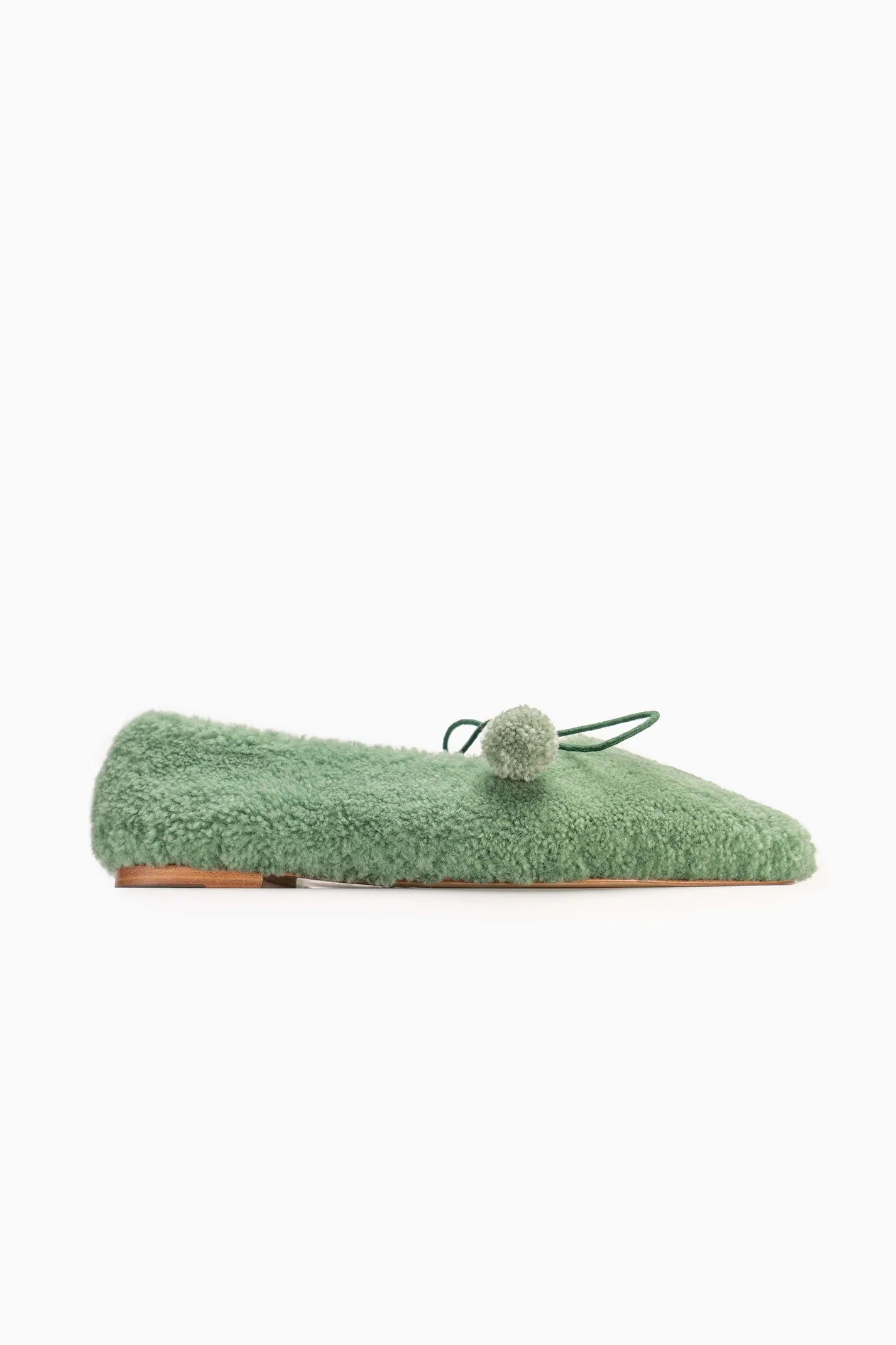Lulu Shearling Slippers in Green