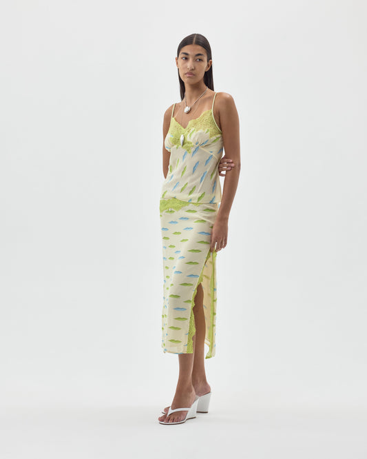 SIGNATURE LACE TOP LIPS PRINT