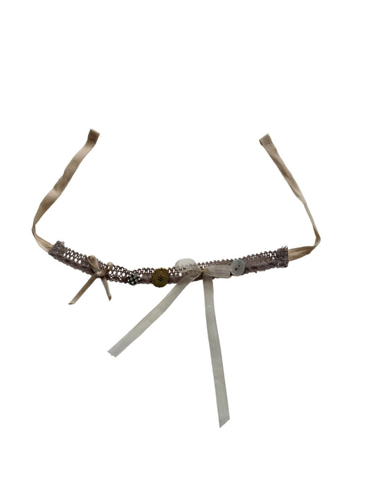 <Item 0013> Grace Chocker
