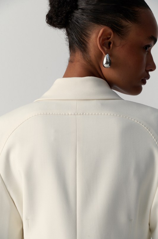 LA EJECUTIVA BLAZER.