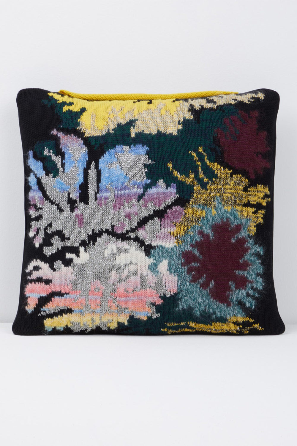 “What a messy surprise!” pillow 50 x 50 cm