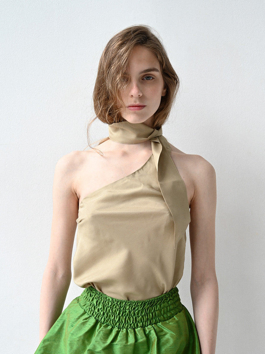Item 26-005 / Antonia Top IV (Beige)