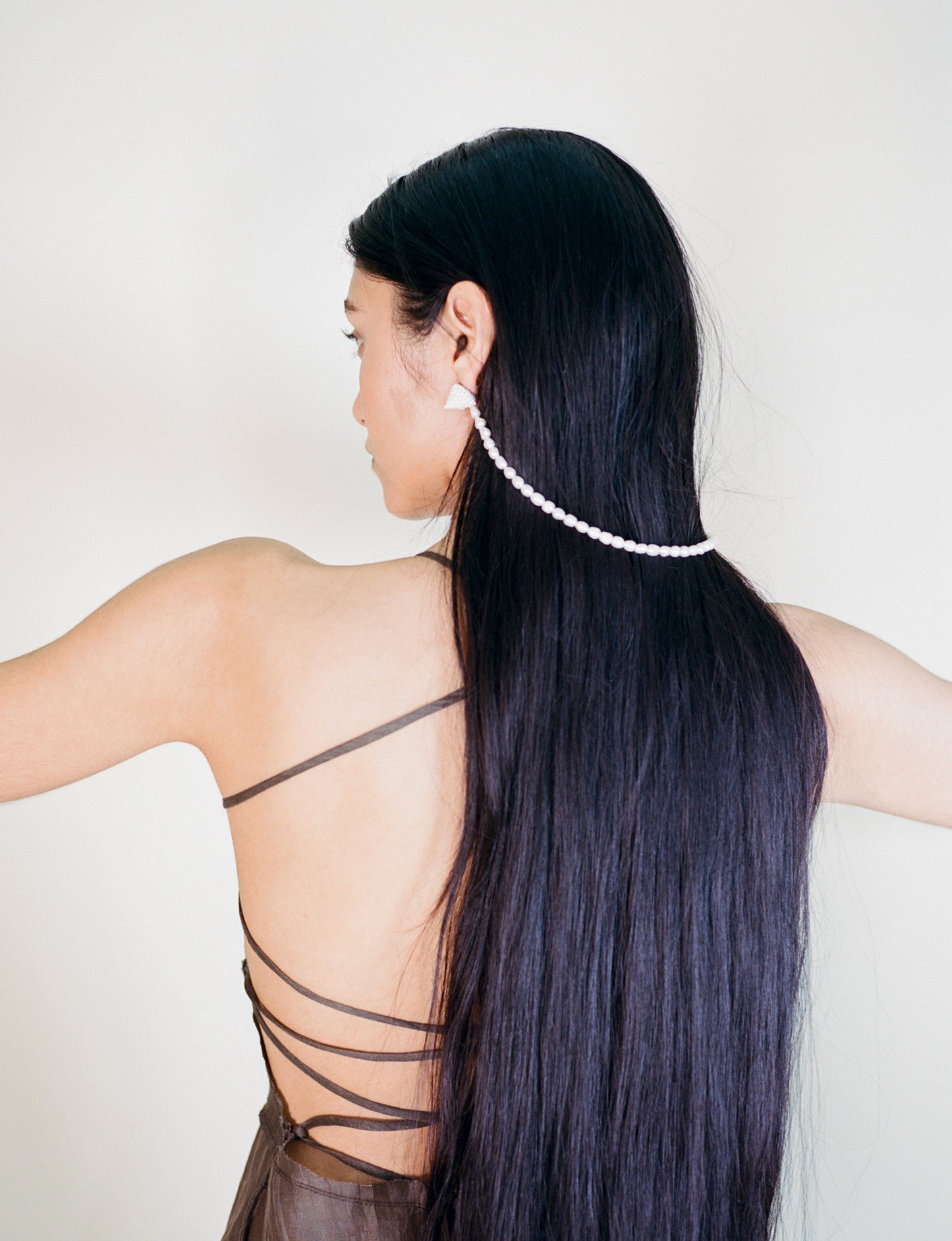 pearl cord earrings back