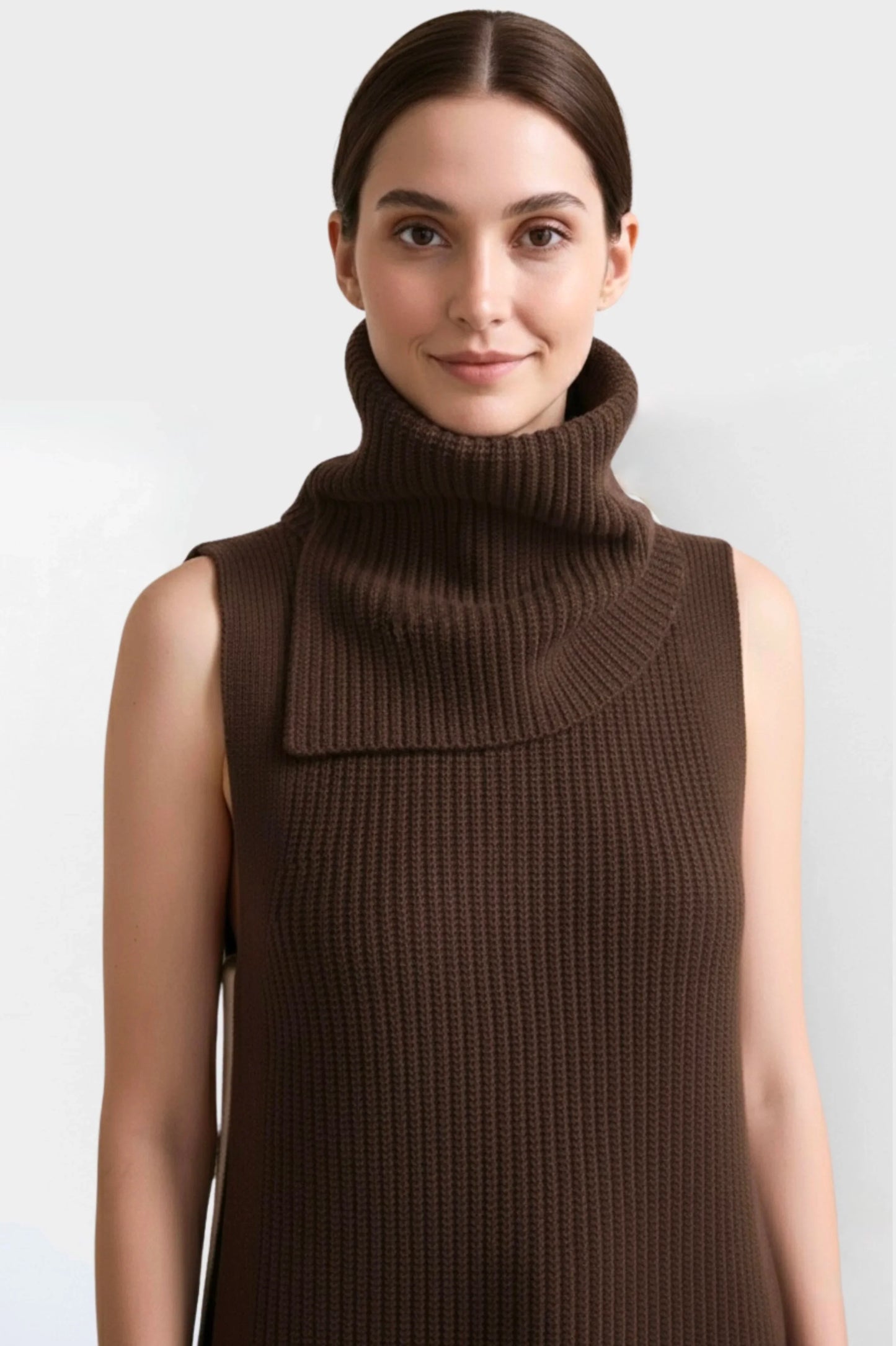 Short Joan Vest | Stone and Chocolate