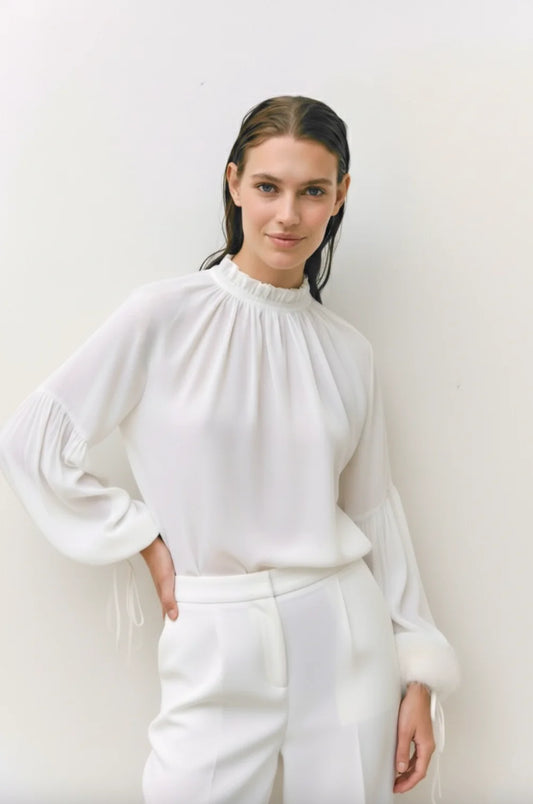 Mia Blouse | White