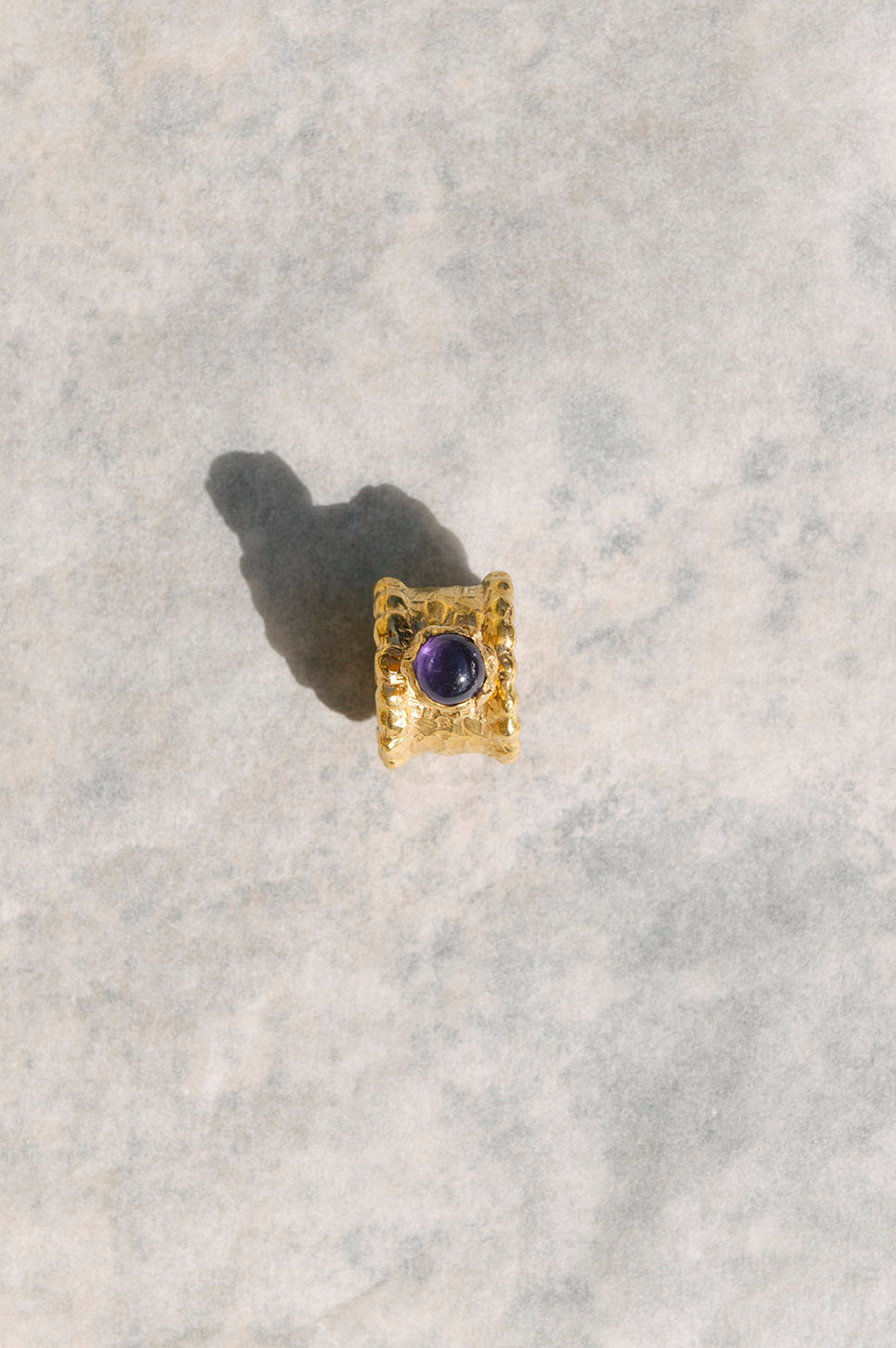 xana ring gold amathyst front